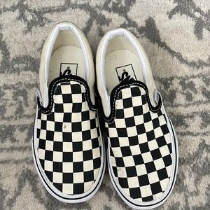 Kids size 11 checkered vans